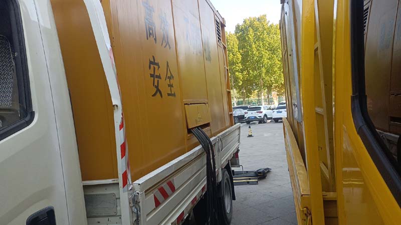 沙依巴克如何判断柴油发电机组和UPS电源的切换时间是否符合要求？