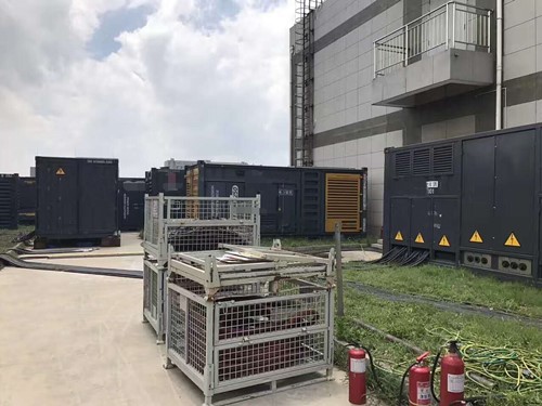 沙依巴克除了定期检查，还有哪些方法可以及时发现接触式转速表探头的磨损？